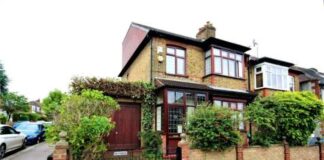 Royal borough price premiums dip 10% in the last five years 218999 LOU210227 IMG 00 0000 max 476x317