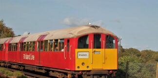 Vintage Tube Trains on way to Cynheidre 483006 Main Image