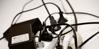 UK electricity bills hit highest prices in 10 years: Experts reveal how to make your home more energy-efficient 🏡 pasted image 0 8