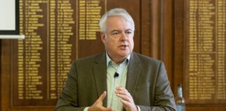 Chamber looks to the future at AGM Honorary Patron Carwyn Jones addresses members at the Chambers AGM 1