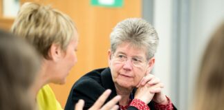 Welsh Government News: “The onus of these crimes does not fall on the women. It falls squarely on those men who commit them.” Minister for Social Justice Jane Hutt on spiking. JH