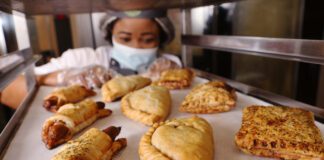 EYES ON THE PIES: MORRISONS CHRISTMAS PIE SHOP RANGE LAUNCHES IN STORE PinPep Morrisons FestiveMarketStreet 578 scaled