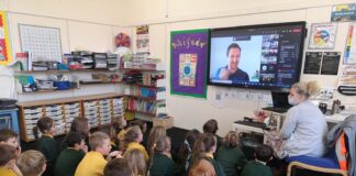 Welsh Water celebrates COP 26 by teaching pupils about the power of poo education session