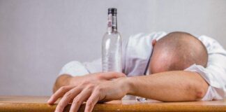 6 Primary symptoms of alcohol addiction. image1 26