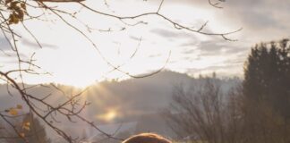 Planning the Perfect Outfits for Your Bit of Winter Sun kajetan sumila W6uHZUUVjH4 unsplash