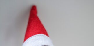 Mind how you go with Elf on the Shelf! louise smith sO5b9U8Huh0 unsplash scaled