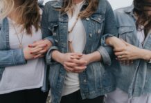 A Woman’s World women together