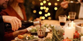 Watching your ‘waste’ line at Christmas. Tips to reduce Christmas food waste. pexels nicole michalou 5775055