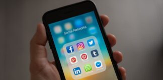 REVEALED: The social media capital of the UK pexels tracy le blanc 607812