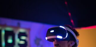 PITCH: Grooming, Travel, & Experience Gifts are ‘Most In-Demand’ for Christmas 2021 uriel soberanes MxVkWPiJALs unsplash