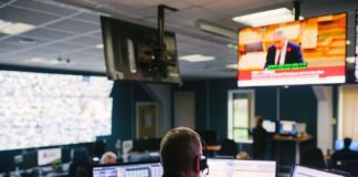 GETTING IN TOUCH 271227740 4643141592387776 2528648361492680202 n