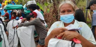 Letter to Editor – ShelterBox emergency shelter distributions in the Philippines ShelterBox Operations Philippines with support from Rotary Club of Cebu is distributing emergency shelter 7