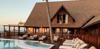 Travel Executive Available to Discuss Why Travelers Are Ignoring Omicron edvin johansson rlwE8f8anOc unsplash