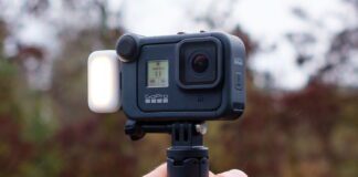 Vlogging Cameras – The Ultimate Buyer’s Guide by Geeks Vela gopro media mod review featured cropped
