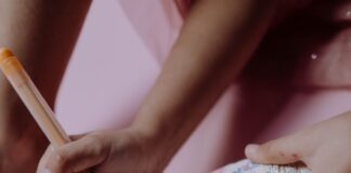 Heading to the gym this January? Here’s how to avoid common injuries! pexels cottonbro 6191918