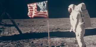 Original NASA Photographs of the First Men on the Moon up for Auction at Bruun Rasmussen lgc8ewmyauffi57xknf8