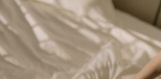 Sleep experts reveal how to keep your bedsheets clean pexels cottonbro 4108813