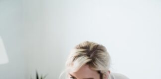 Revealed: Top tips to clean your mattress and maintain a healthy lifestyle pexels liliana drew 9462346