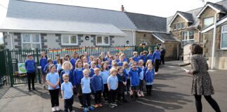 New classroom and childcare setting officially opened at Ysgol Gynradd Gymraeg Cwmllynfell  Cwmlynfell 16