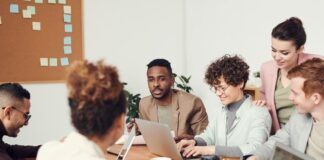 How To Stay Happy In An Office Environment pexels fauxels 3184339