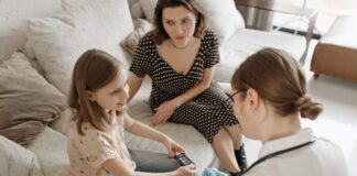 How Parents Can Advocate For Their Kids At The Doctors pexels pavel danilyuk 7653111