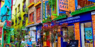 UK home to three of the most popular shopping spots in Europe Covent Garden 0