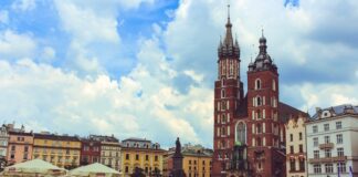 Personal Finance Expert reveals how you can spend a weekend in Krakow for under £150 this May severinus dewantara 0fl WGMuNPA unsplash