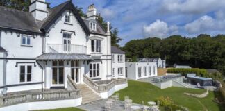 Two spectacular Wales properties get 2022 Holiday Home of the Year status 20210730 025518jpg 1600 750