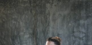 How meditating can transform your workout, according to experts ale romo photography TdrUCJU6VFs unsplash