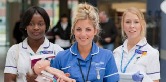 Revealed: 9 in 10 midwives are stressed at work jess others 500