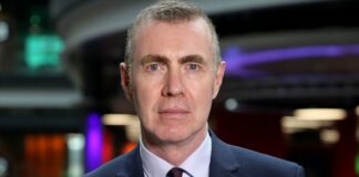 Aelod o’r Senedd Plaid Cymru yn galw am gefnogaeth Llywodraeth Cymru i dioddefwyr llifogydd Sir Gaerfyrddin Adam Price