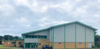 Gwaith adeiladu i ddechrau ar drawsnewid Canolfan Hamdden Llanbedr Pont Steffan yn Ganolfan Llesiant fis nesaf Canolfan Hamdden Llambed Lampeter Leisure Centre