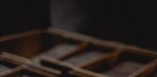 Cigar Humidifier: What Is really a Cigar Humidifier? alexandre trouve wyAMbXYLzI4 unsplash scaled