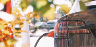 Only 44% of Brits would switch to an electric car, according to new study pexels kindel media 9799729 scaled