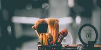 Men’s Makeup Products: How to Make Your Skin Look Flawless raphael lovaski pxax5WuM7eY unsplash