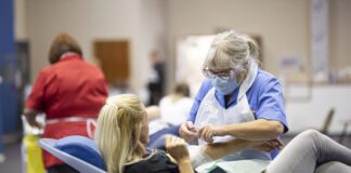 Give blood and help save lives in Carmarthenshire Image 1 scaled