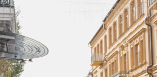 Mapped: Top 10 UK cities for single seniors to find love, data reveals pexels tima miroshnichenko 5698207