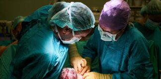 The Risks of an Unnecessary C-Section – What You Need to Know surgery g29114e6fc 1920