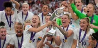 SEARCHES FOR ‘GIRL’S FOOTBALL TEAM’ SKYROCKET 3,167% AFTER LIONESSES’ HISTORIC EUROS WIN AP22212686063876 min