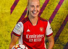 SEARCHES FOR ‘ARSENAL WOMEN’S TICKETS’ EXPLODE 1,868% AFTER BETH MEAD IS CROWNED EURO’S GOLDEN BOOT WINNER 2022 images min 1
