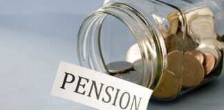 New study shows 70% of Brits want the retirement age in the UK to be lowered s960 Pension pot min