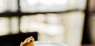 ‘Blonde’ Has Arrived: 5 Marilyn Inspired Cocktails For Movie Night 224c9d68 e068 4a89 b074 c8b7ae150729 min