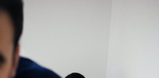 Revealed: Four in 10 Brits “too awkward” to talk about sex with their partner! charlesdeluvio 7gMeEfqq5vc unsplash min scaled