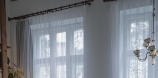 The simple curtain trick that will make your windows and room look bigger pexels tima miroshnichenko 5708420 min