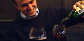 Experiment reveals Brits think large alcohol measures are small ALCOHOL UNIT AWARENESS 4