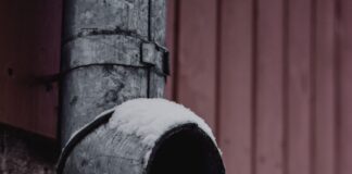 How Do I Know If I Have A Water Leak? FAQs Answered pexels eva bronzini 6374566 min 1 scaled