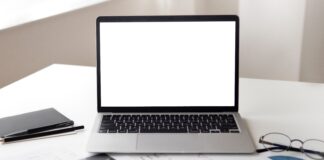 Role of Technology in Financial Services pexels anna nekrashevich 6801649 min scaled