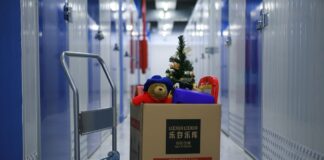 Self Storage Solutions in Cardiff: How to Maximise Your Space and Organise Your Life mini storage g7ea6e258d 1280 min