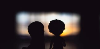 UK is a nation of ‘loves’, ‘Honey Buns’ and ‘Baby Boys’– the UK’s top romantic pet-names revealed! pexels nothing ahead 7083139 min