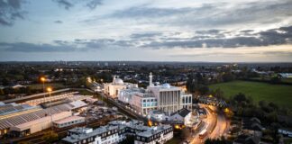 Britain’s Biggest Mosque to have grand reopening after devastating fire Baitul Futuh Mosque min scaled